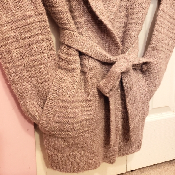 Golden by TNA "BAFFIN" Sweater - Picture 3 of 6